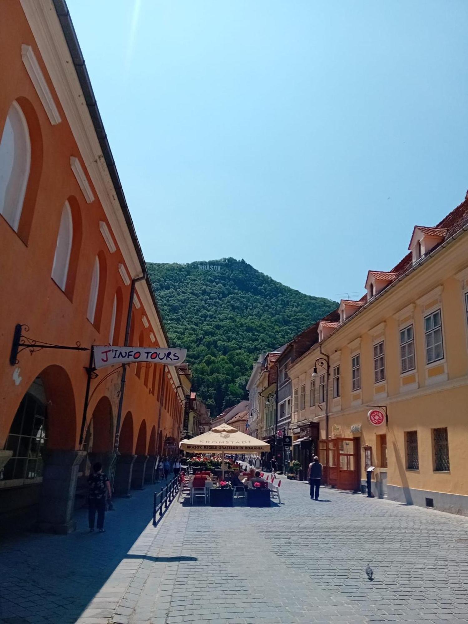 Cosy Hideaway Apartment Brasov Exterior photo