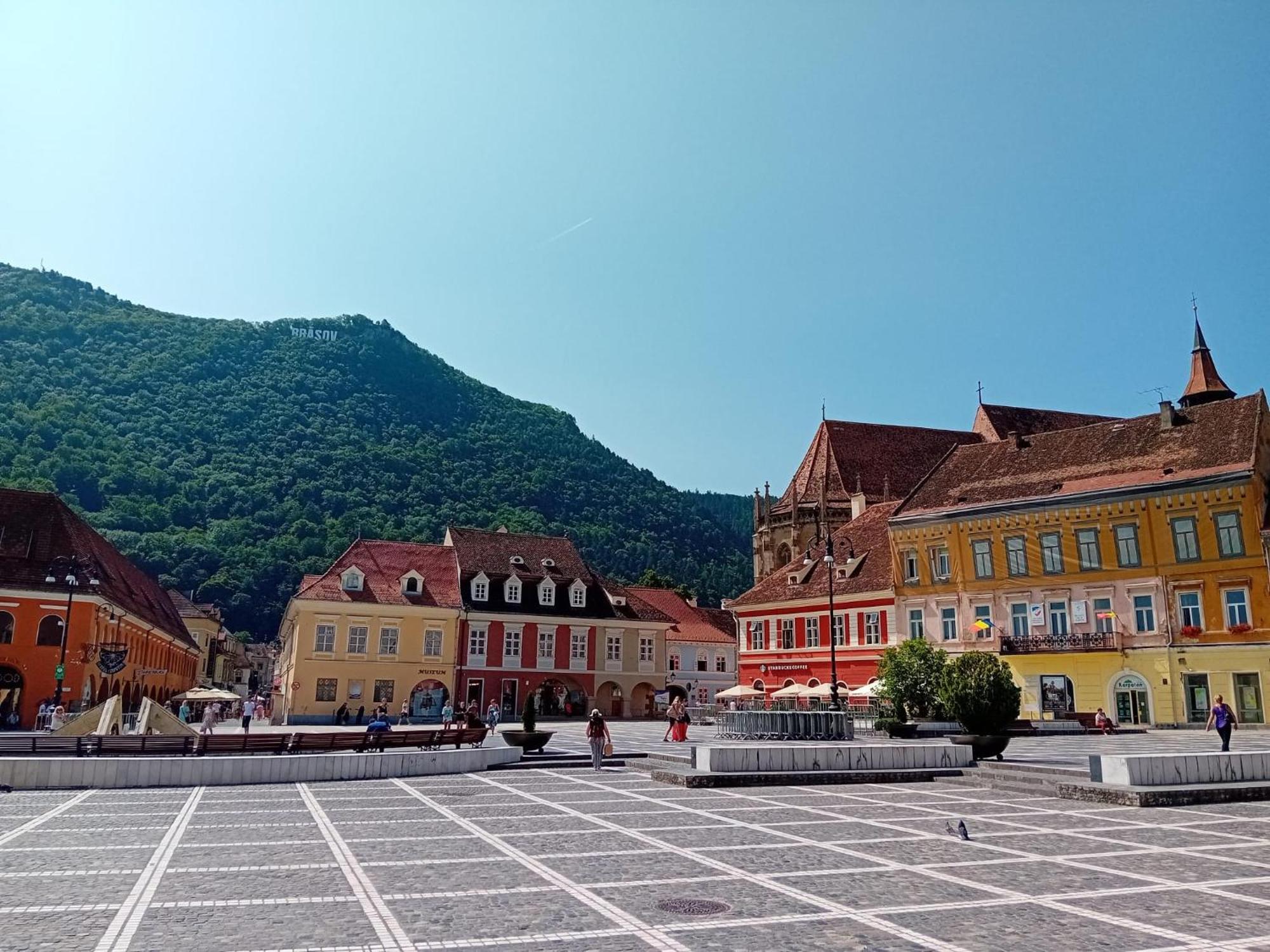 Cosy Hideaway Apartment Brasov Exterior photo